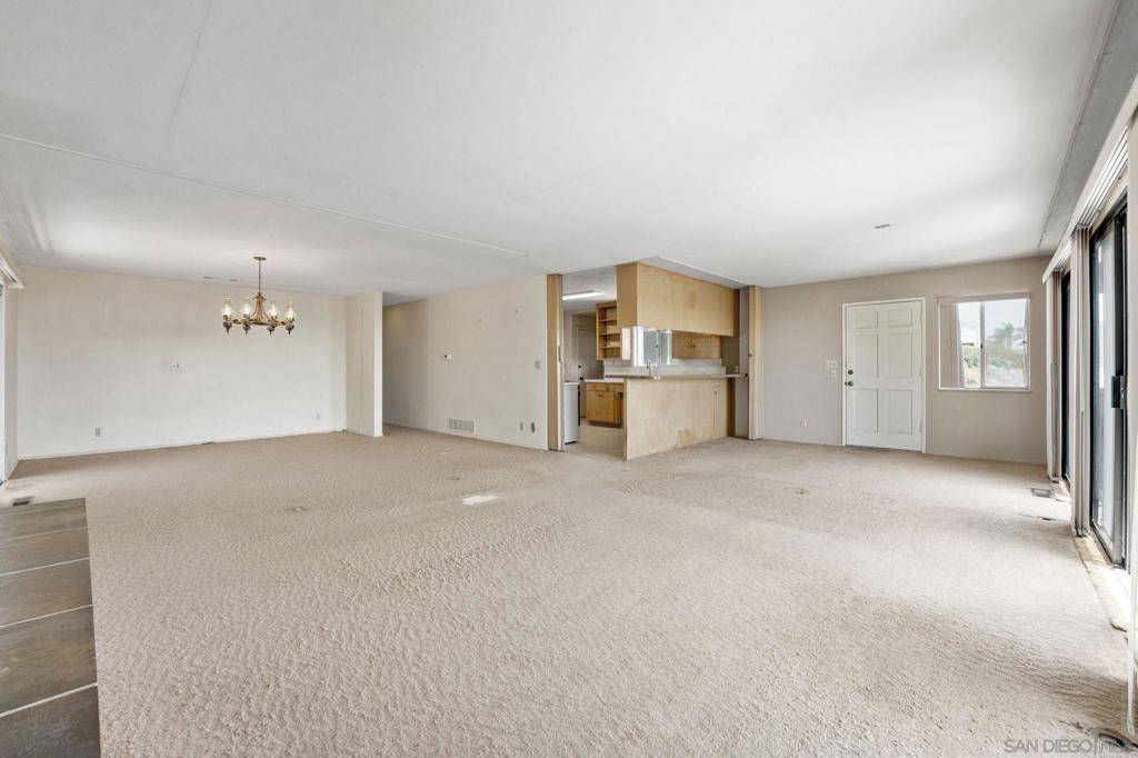 La Mesa, CA 91941,4303 Sheldon Dr