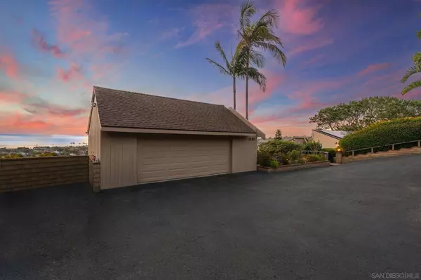 Del Mar, CA 92014,2150 Balboa Ave