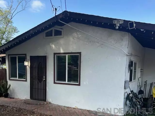 Escondido, CA 92025,308 S Tulip Street