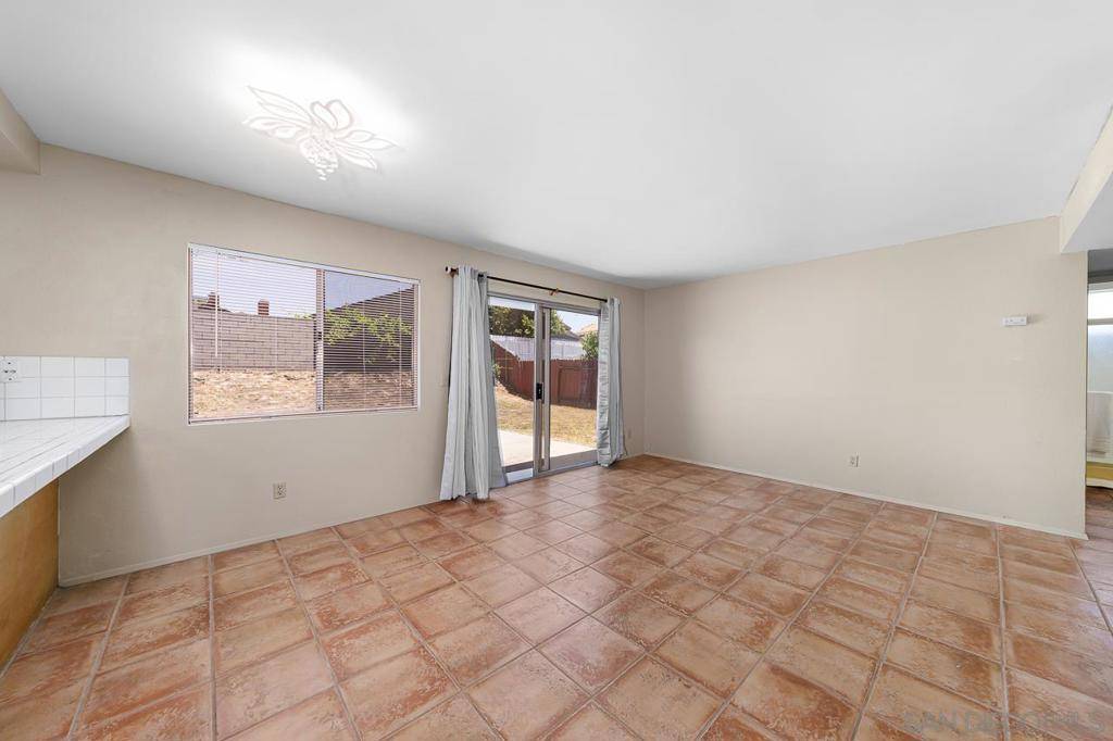 San Diego, CA 92114,7263 Aquamarine Rd