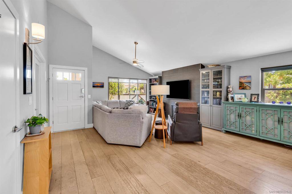 Encinitas, CA 92024,1604 Olmeda St