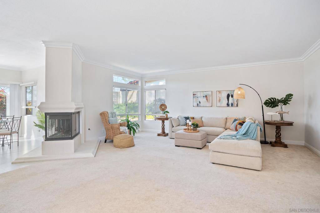 Oceanside, CA 92057,5155 Via Mindanao