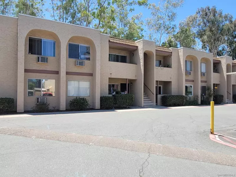 3557 Kenora Dr #22, Spring Valley, CA 91977