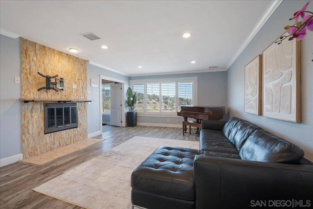 La Mesa, CA 91941,3834 Polaris Dr.