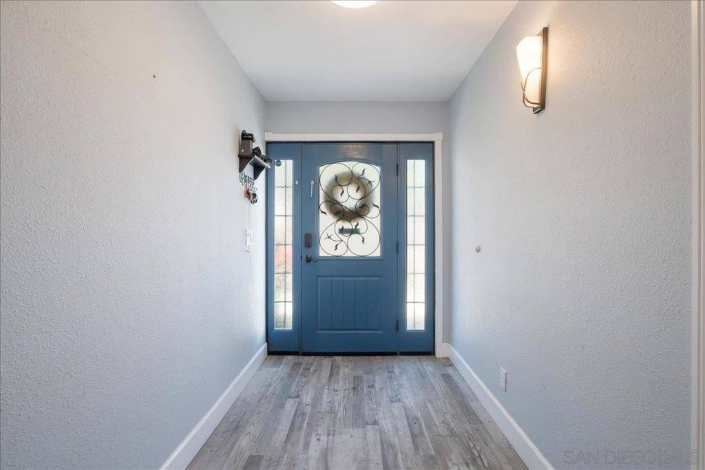 La Mesa, CA 91941,3834 Polaris Dr.
