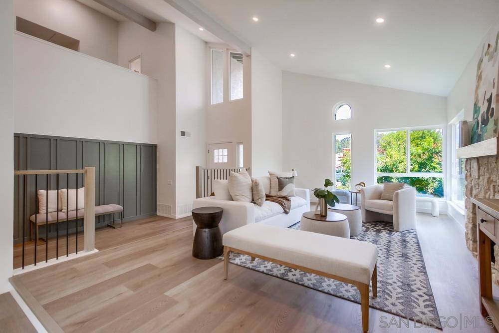 San Diego, CA 92122,4966 Lakewood Ct