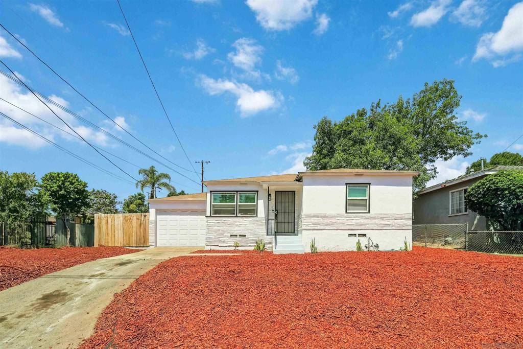 La Mesa, CA 91942,4712 4714 Harbinson Ave.
