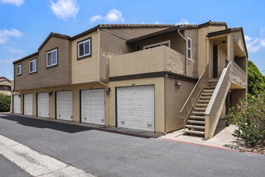 Oceanside, CA 92057,5037 Los Morros Way #71