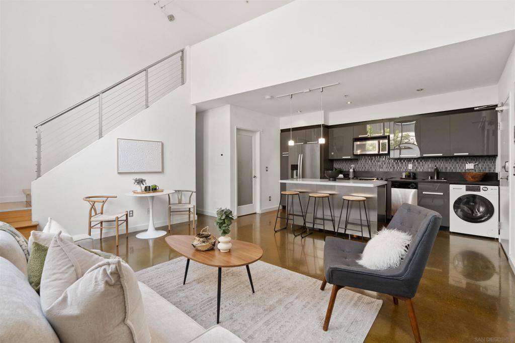 948 G St #22, San Diego, CA 92101