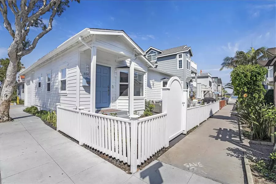 804 Toulon Ct, San Diego, CA 92109
