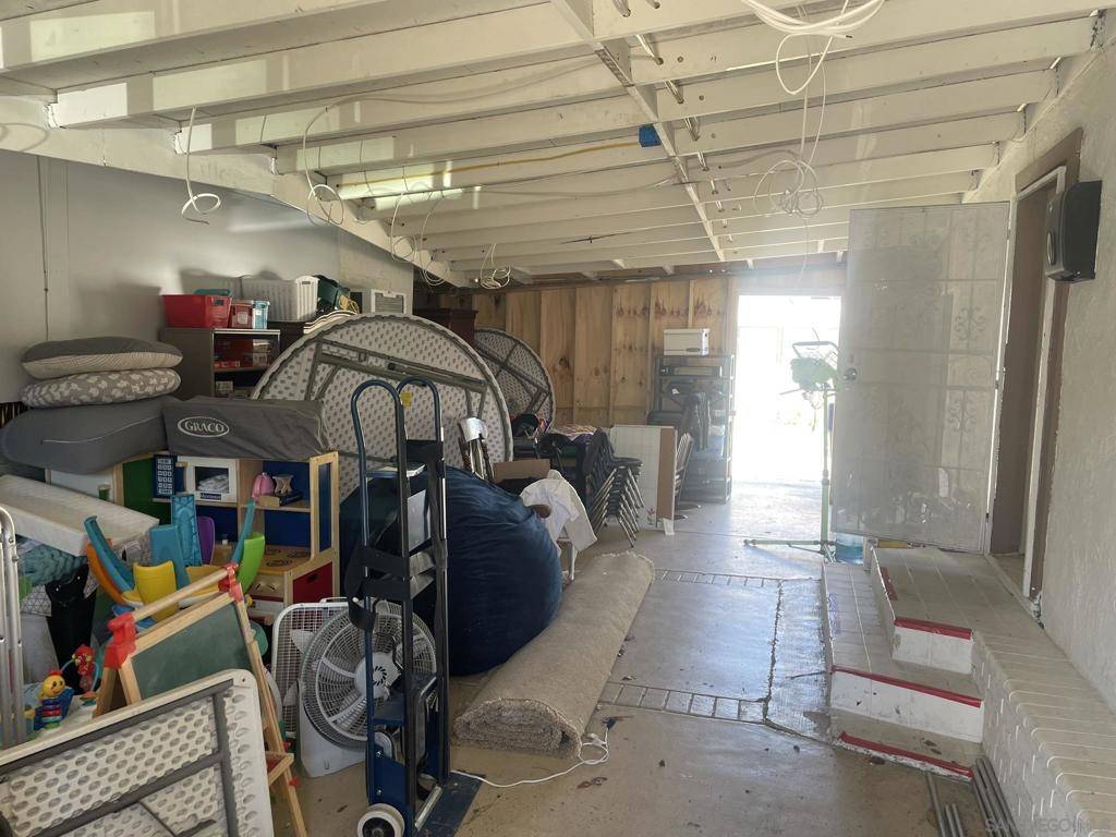 Vista, CA 92083,720 W California Ave.