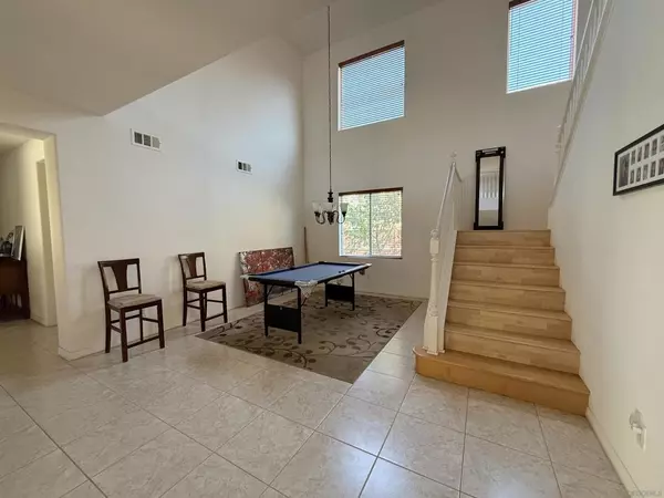 Escondido, CA 92027,3177 Katharine Dr