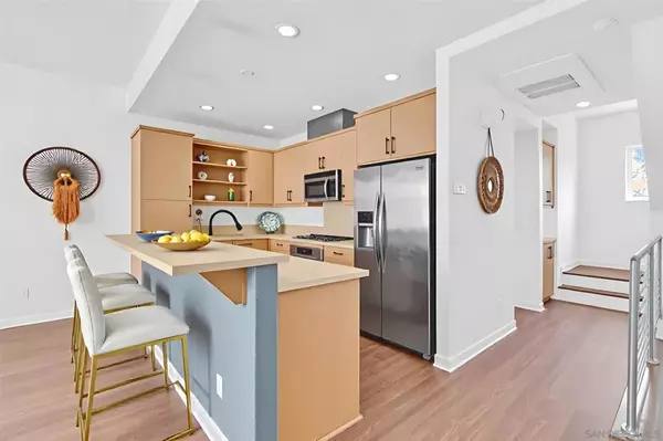 San Diego, CA 92104,4329 Idaho St #104