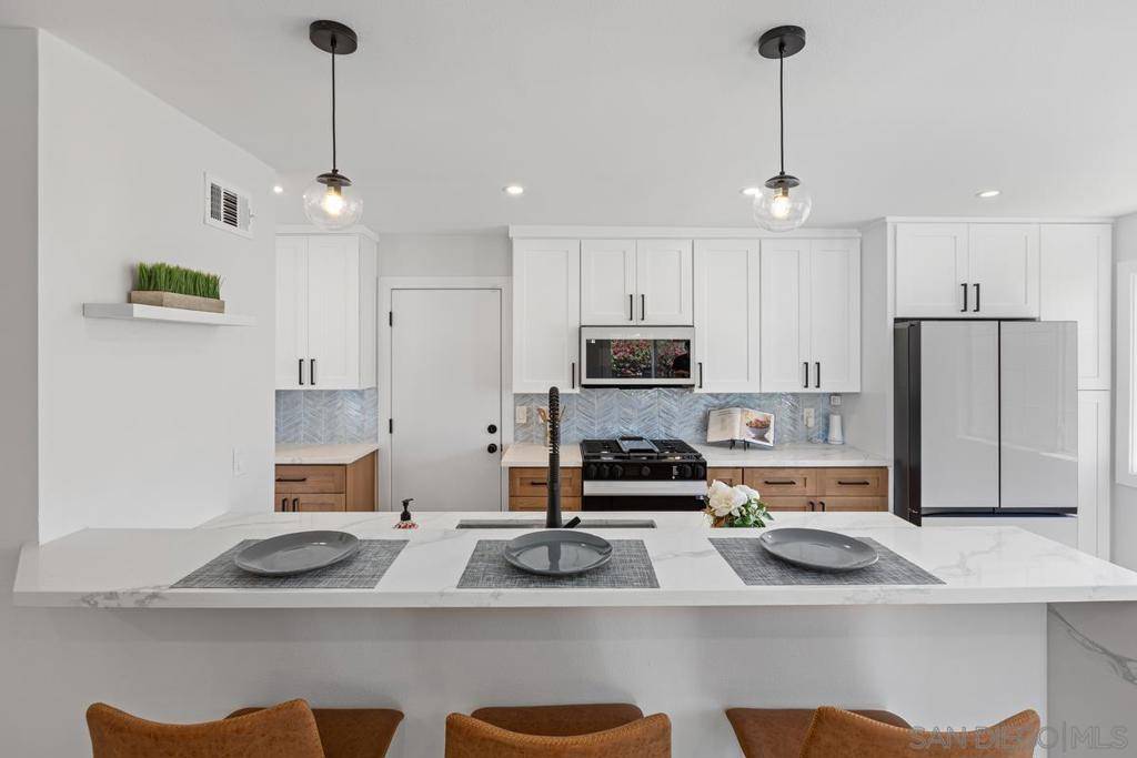 San Diego, CA 92111,5252 Mount Blanca Dr