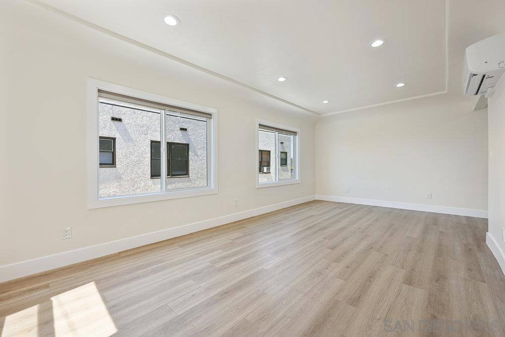 San Diego, CA 92104,3764 Villa Terrace