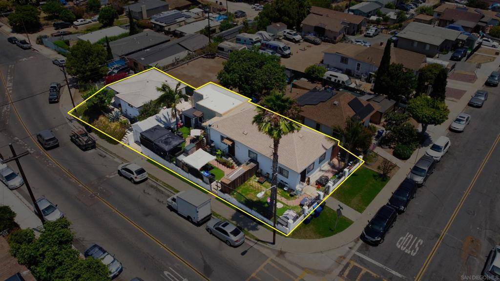 San Diego, CA 92113,853 S 32nd St