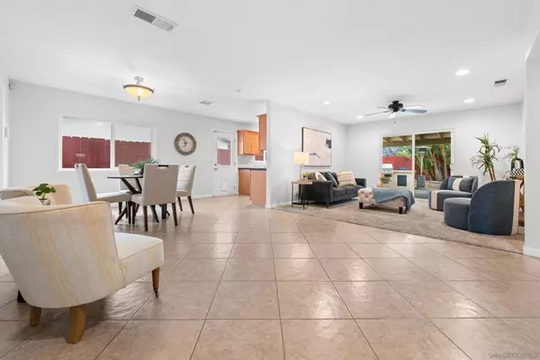 Escondido, CA 92026,1409 Taft St