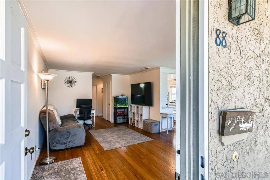 Santee, CA 92071,8753 Crossway Ct