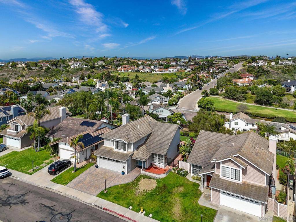 Encinitas, CA 92024,1705 Hawk View Dr