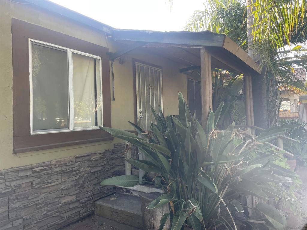 1930 1932 Palm Ave, National City, CA 91950