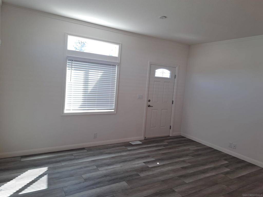 El Cajon, CA 92020,410 S First St. #94