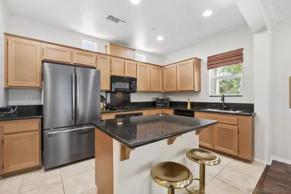 16942 Vasquez Way #102, San Diego, CA 92127