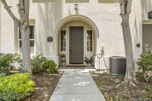 San Diego, CA 92127,16942 Vasquez Way #102