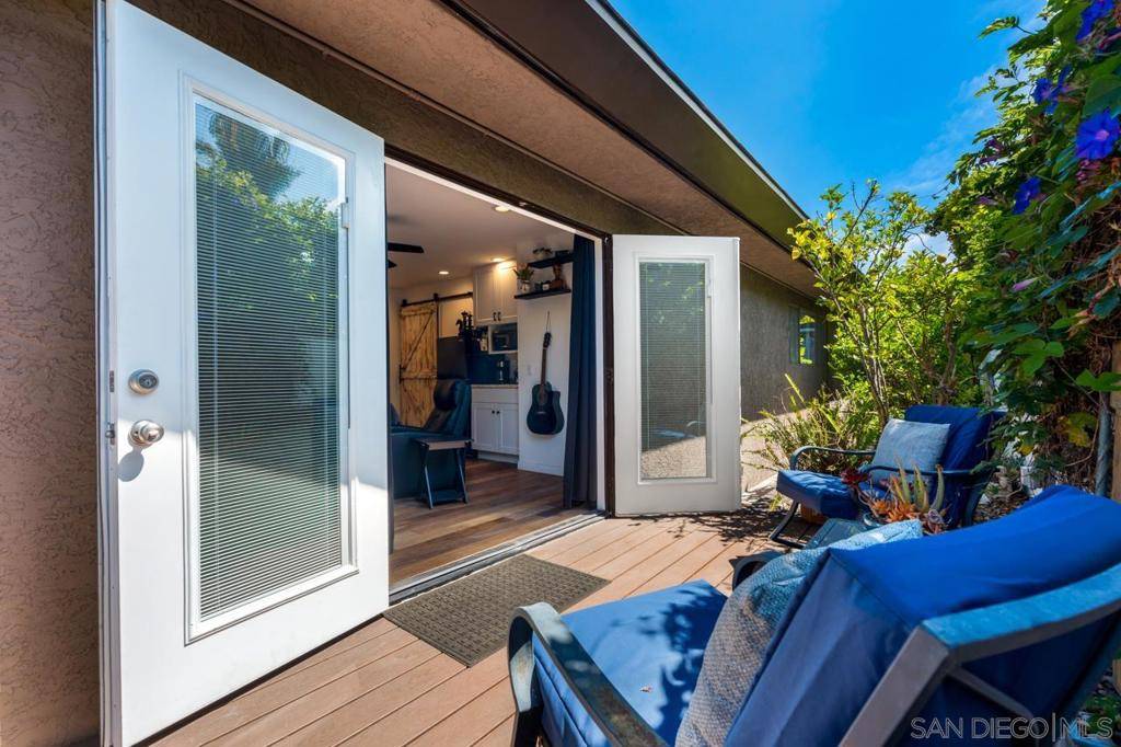 San Diego, CA 92106,3415 Fenelon St