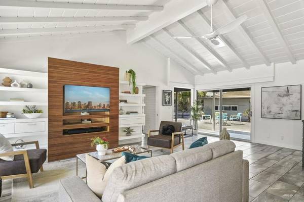 San Diego, CA 92115,4877 Lorraine Dr