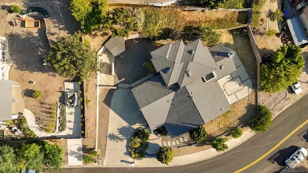 Spring Valley, CA 91977,9977 Cristobal Dr