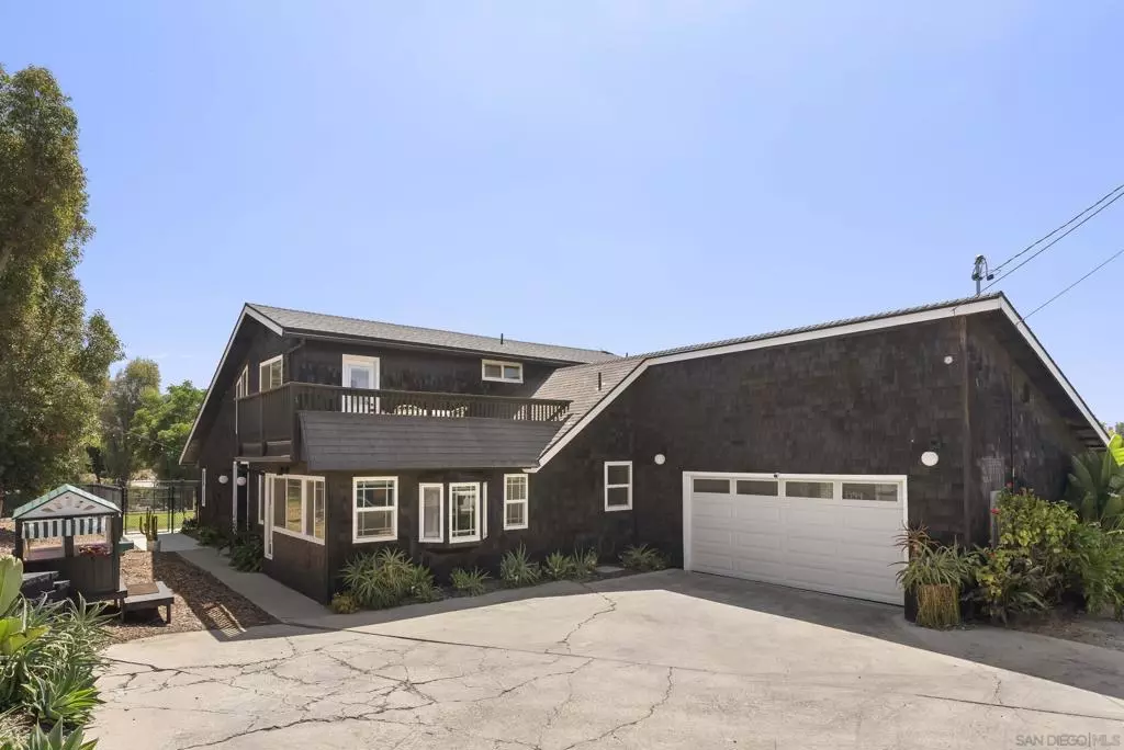 Fallbrook, CA 92028,3860 Las Flores