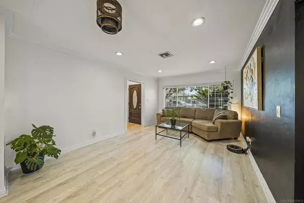 El Cajon, CA 92020,484 Gardner St