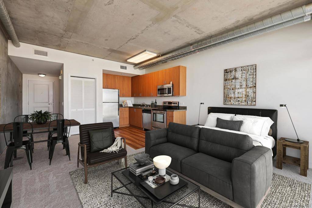 San Diego, CA 92101,1080 Park Blvd #1412
