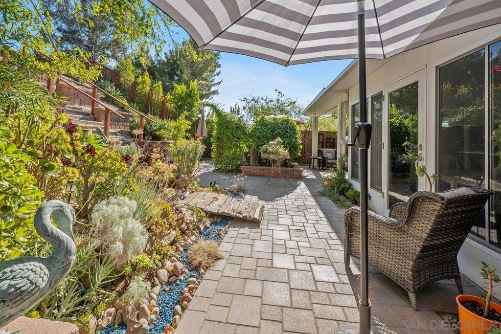 La Mesa, CA 91942,8455 Nentra St