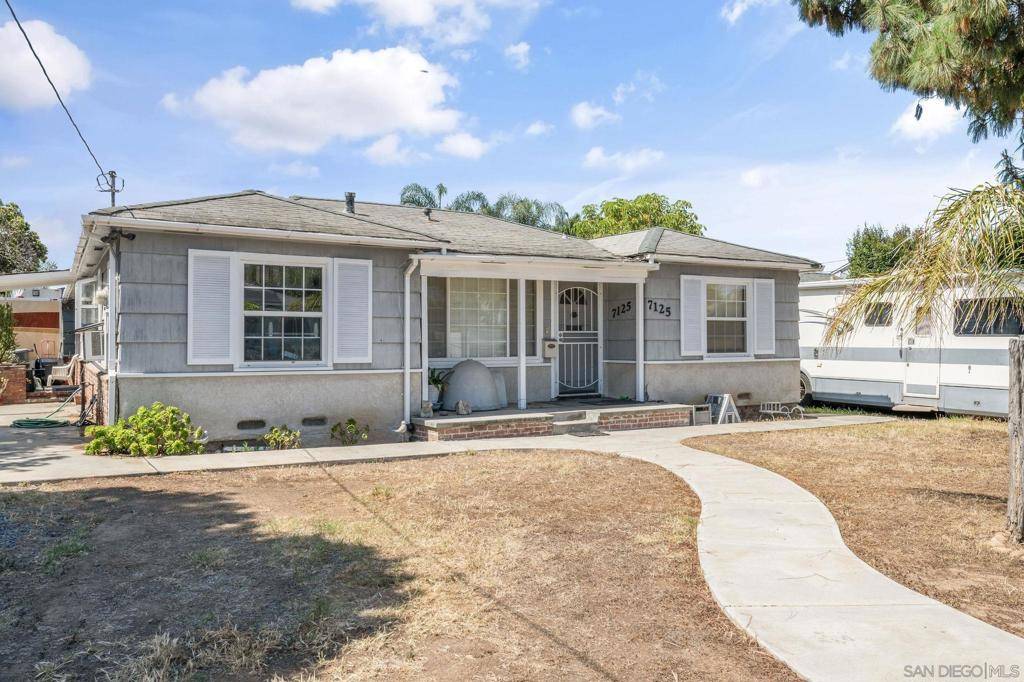 La Mesa, CA 91941,7125 Hoffman Ave
