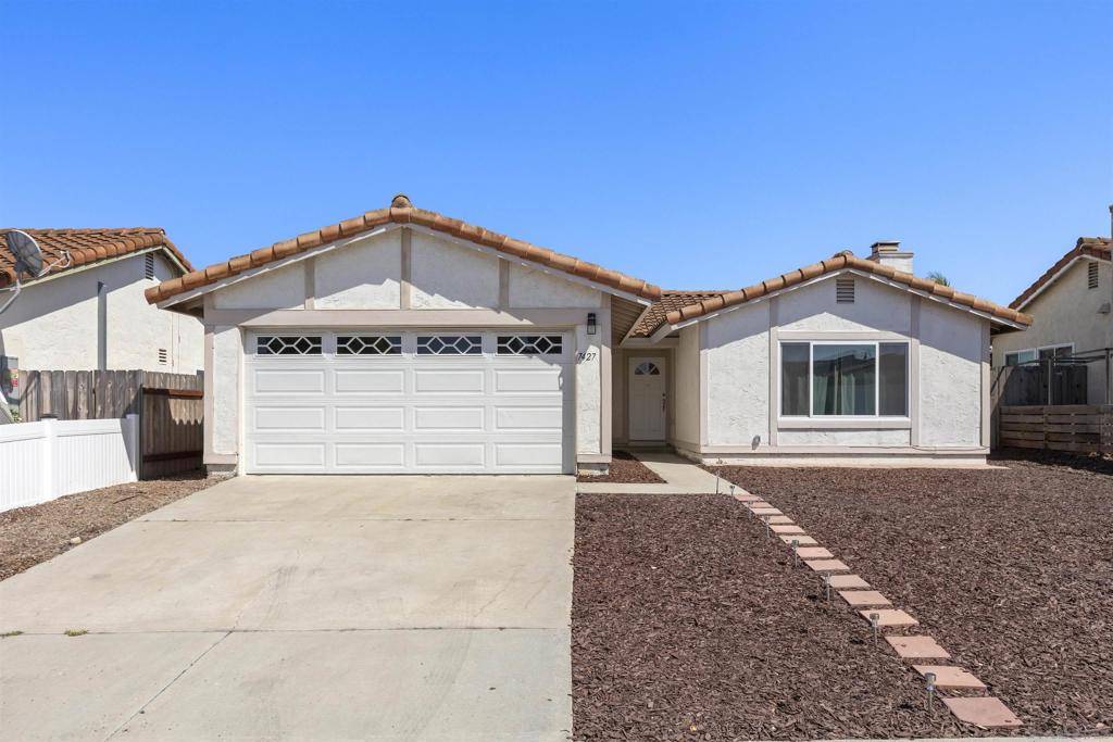 7427 Kamwood St, San Diego, CA 92126