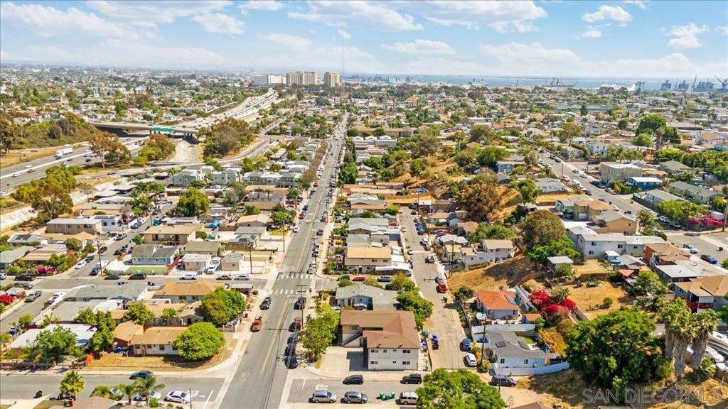 San Diego, CA 92113,128 1/2 S 33rd