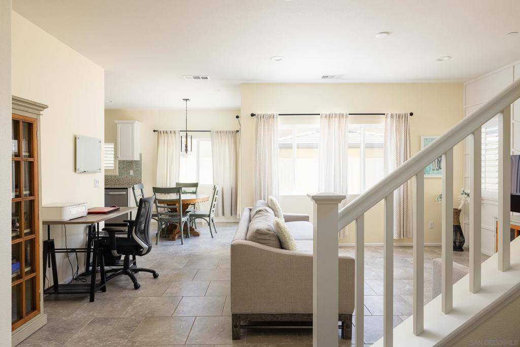 Fallbrook, CA 92028,211 Spotted Saddle Way