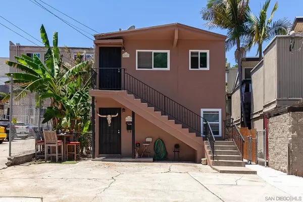 4225 4227 Whittier St, San Diego, CA 92107