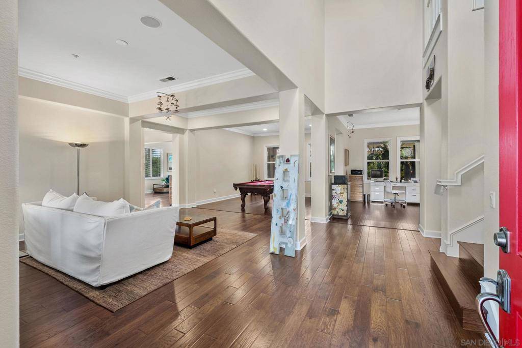 Fallbrook, CA 92028,332 Lemonwood Dr