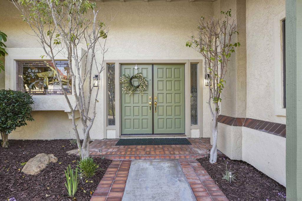 Escondido, CA 92029,1549 Ventana Drive