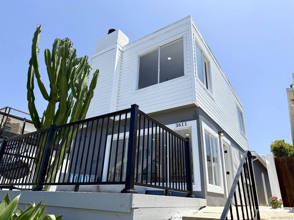 San Diego, CA 92117,3611 Moultrie Avenue