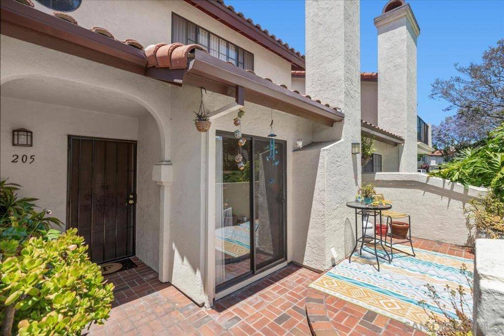 4215 Porte De Palmas #205, San Diego, CA 92122