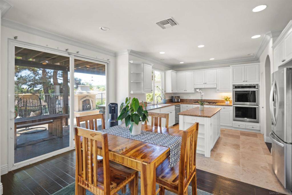 Carlsbad, CA 92011,1689 Docena Road
