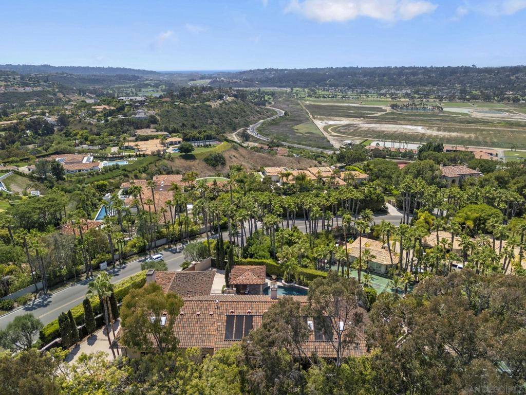 Rancho Santa Fe, CA 92067,5980 Rancho Diegueno