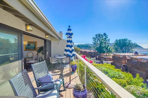 Del Mar, CA 92014,13132 Caminito Mar Villa