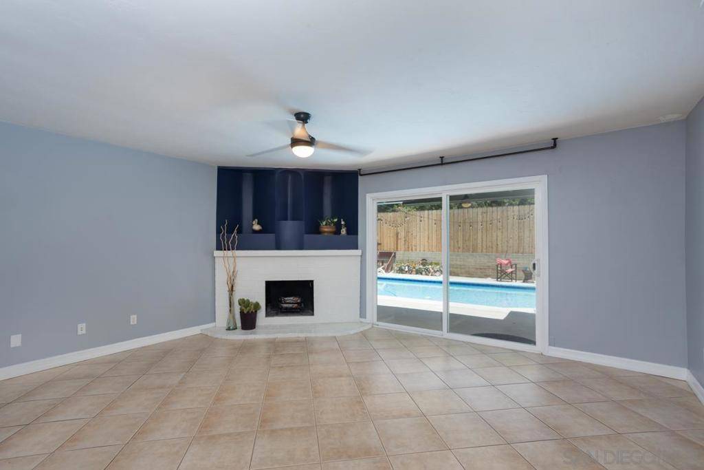 El Cajon, CA 92021,1187 Tangerine St