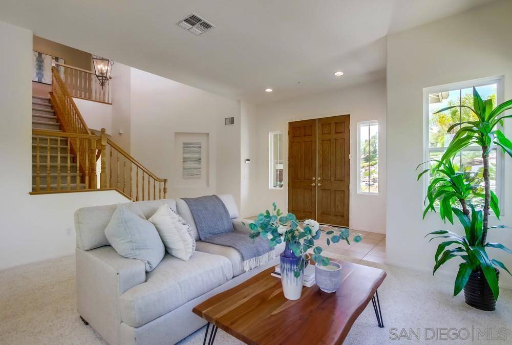 El Cajon, CA 92019,1752 Russet Leaf Court
