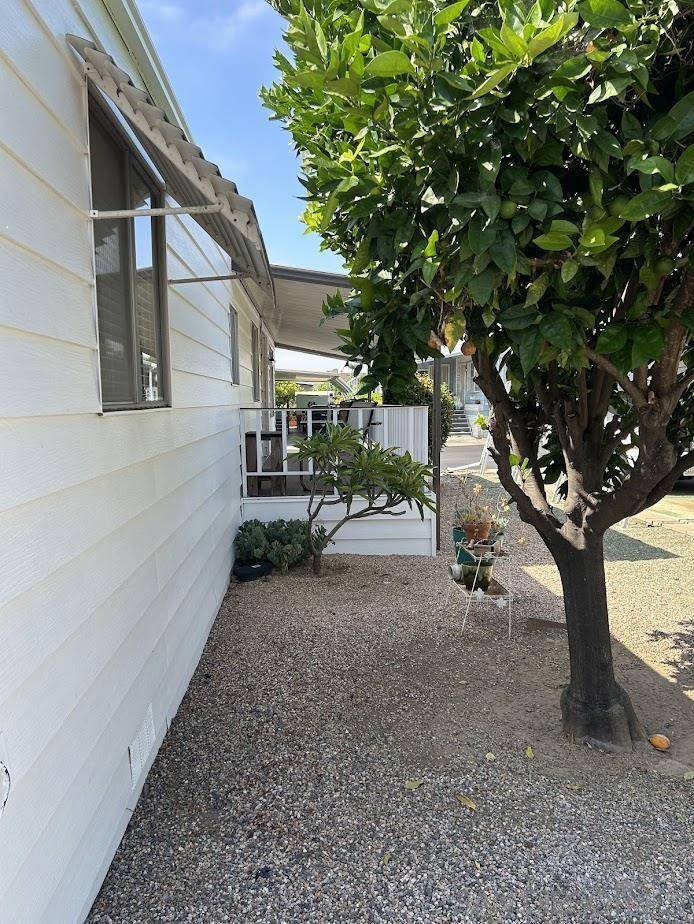 1501 Anza #98, Vista, CA 92084