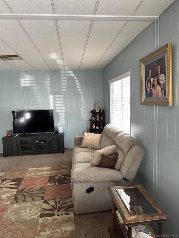 Vista, CA 92084,1501 Anza #98
